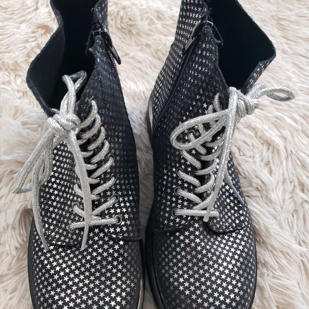 Dr. Martens new without Box size 5 Ladies  1460 Pascal Boot star boots - Picture 16 of 16